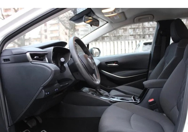 Toyota Corolla cena 69999 przebieg: 173000, rok produkcji 2021 z Tuczno małe 56